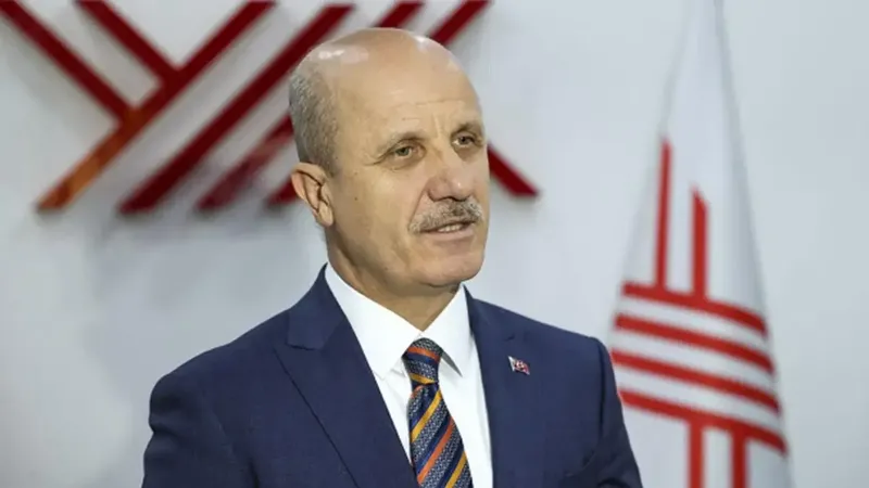 YÖK Başkanı Özvar'dan üniversitelere yapay zeka tavsiyesi