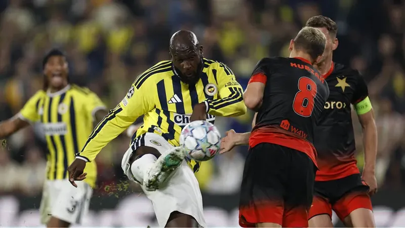 Fenerbahçe'ye Şampiyonlar Ligi'nde son dakika şoku