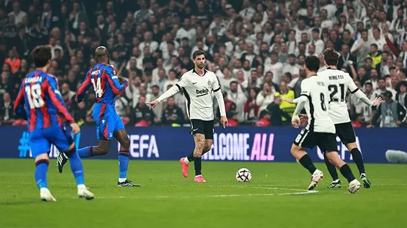 Beşiktaş Crystal Palace ile berabere kaldı