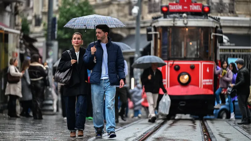 Meteoroloji'den sağanak yağmur uyarısı!