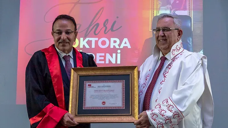 Antalya Belek Üniversitesi'nden Rafet Yılmaz'a fahri doktora!