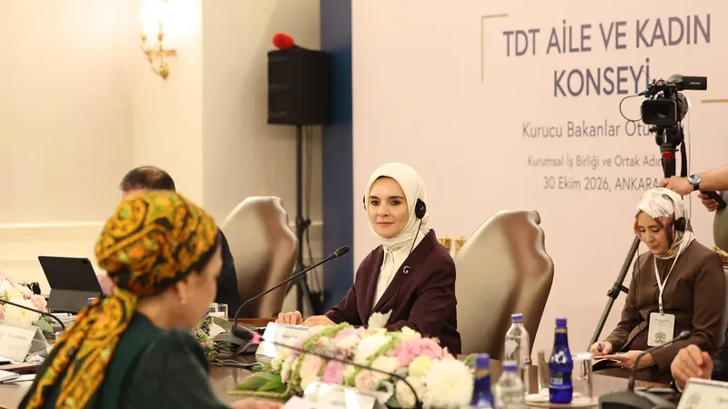 Bakan Göktaş: Hedefimiz belli güçlü aile, güçlü kadın