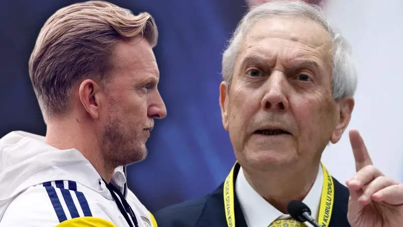 Fenerbahçe yönetiminden Dirk Kuyt için yeni karar
