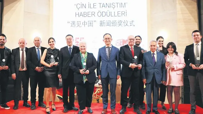 Çin Büyükelçiliği’nden Türk gazetecilere ödül