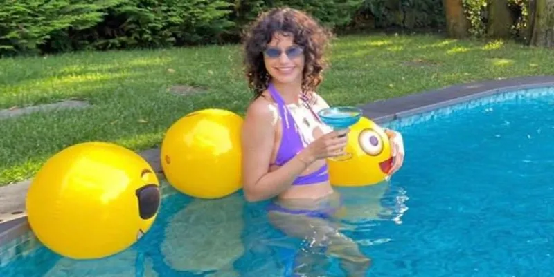 Beren Saat bikinili pozlarını paylaştı