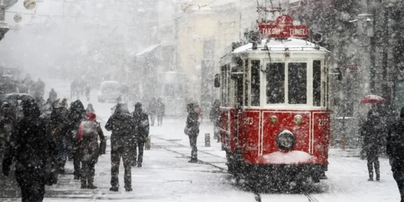 İstanbul'a kar geri geliyor!