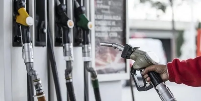 Motorine salı günü bir zam daha gelecek!
