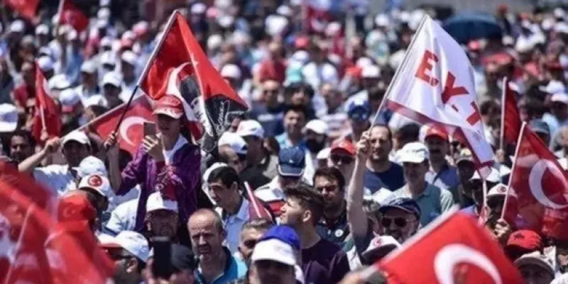 EYT yasası TBMM'de kabul edildi