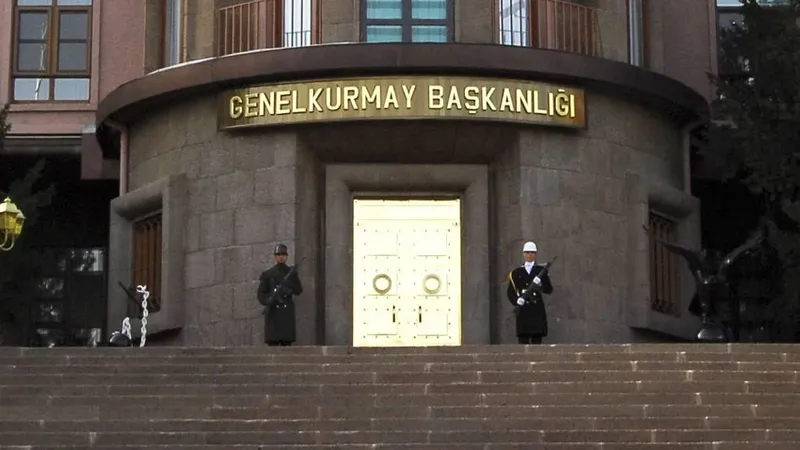 Orgeneral Kemal Yeni emekliliğini istedi