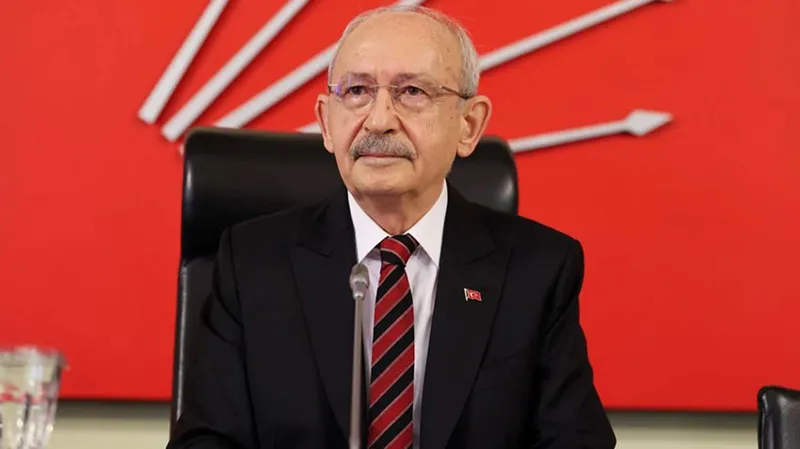 CHP İstanbul'da 7 başkan görevden alındı