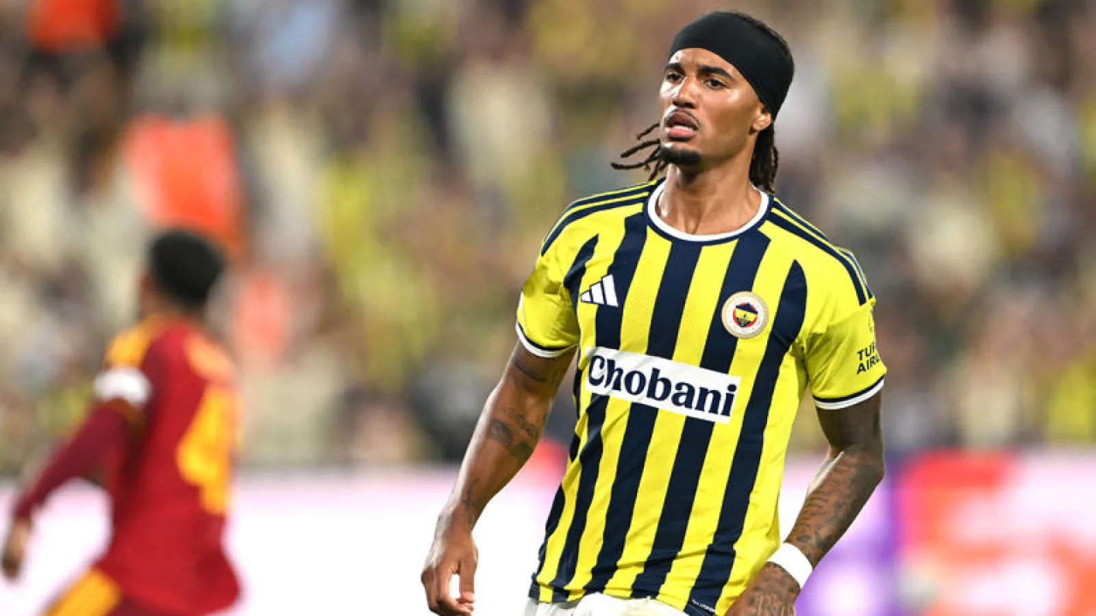 UEFA, Archie Brown'ın golüne övgüler yağdırdı