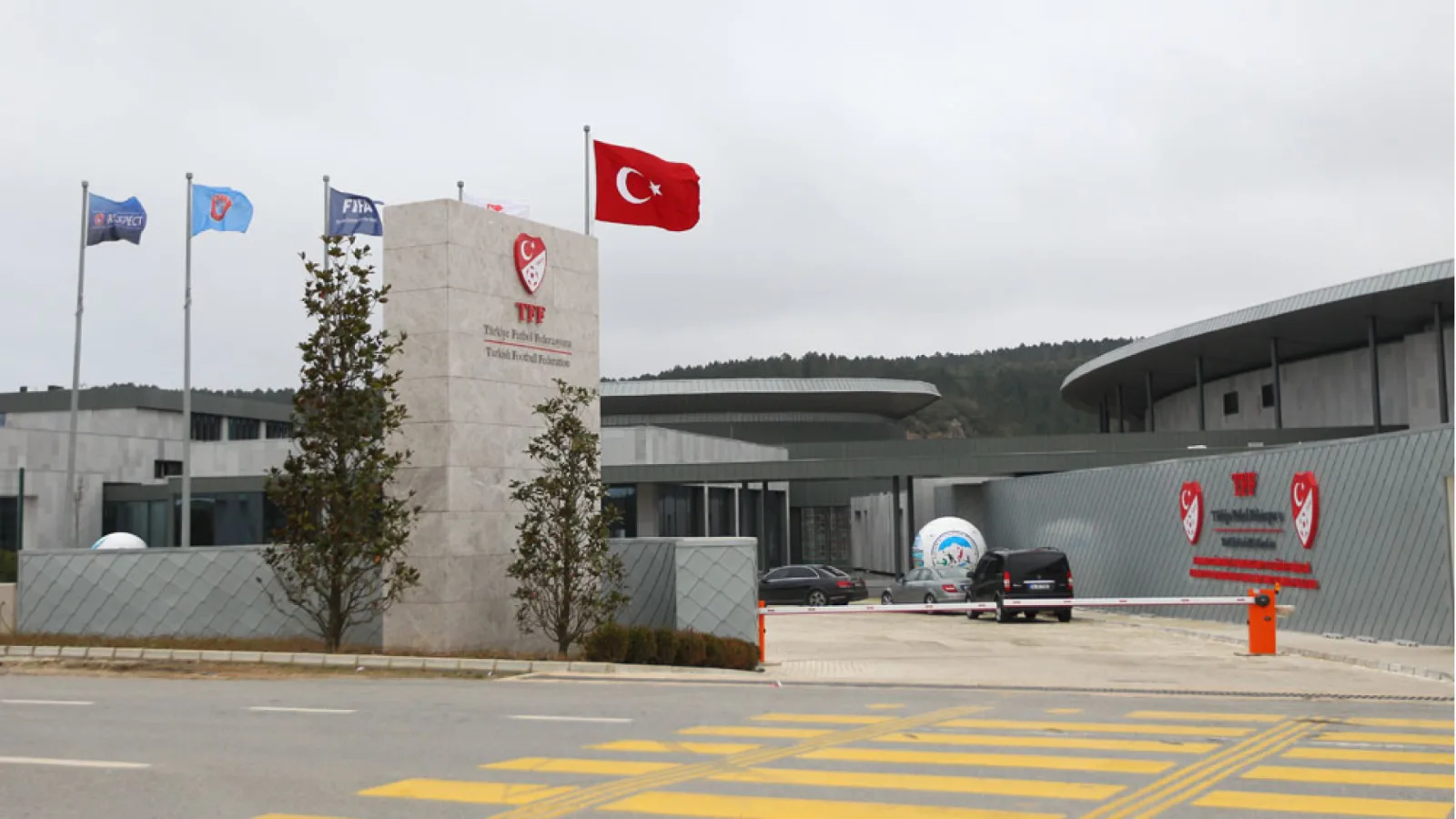 TFF'den saygı duruşu kararı!