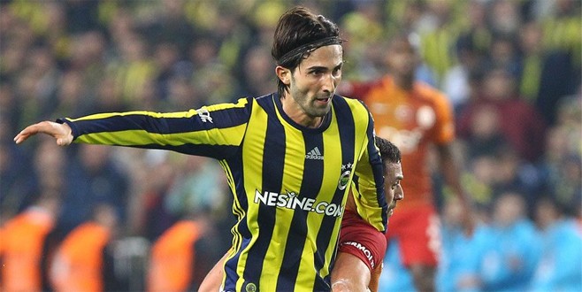 Hasan Ali Kaldırım'ı nikah şahidi dolandırdı!