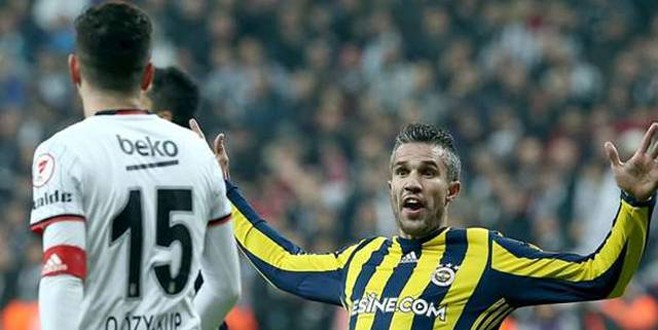 Robin van Persie ifadeye çağrıldı