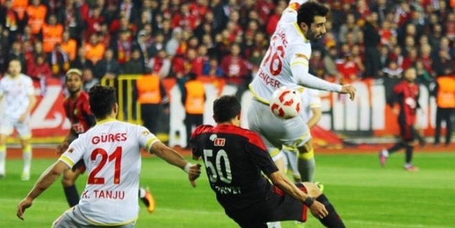 PFDK'dan Göztepe ve Eskişehir'e acı fatura!