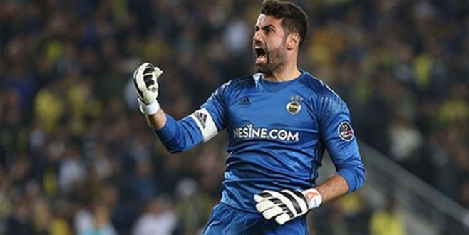 Volkan Demirel Fenerbahçe'de kaldı