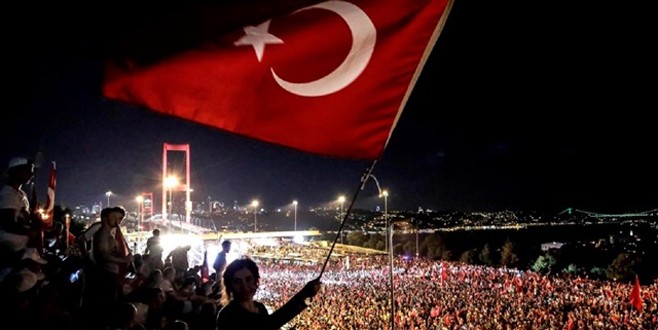 Siyasilerden 15 Temmuz mesajları
