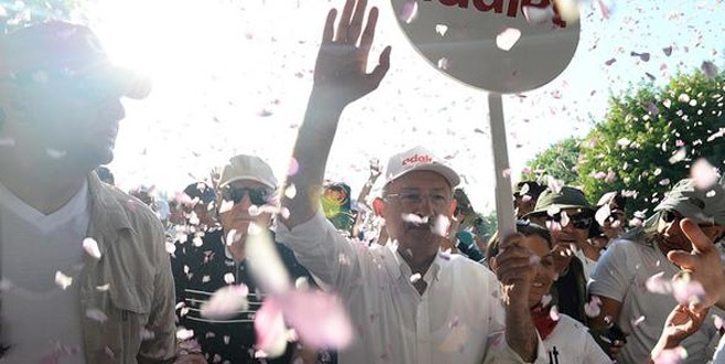 Kılıçdaroğlu Sakarya'dan güllerle uğurlandı