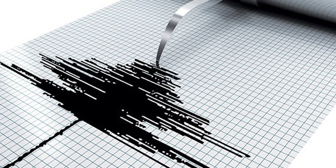 Erzincan'da 4 büyüklüğünde deprem