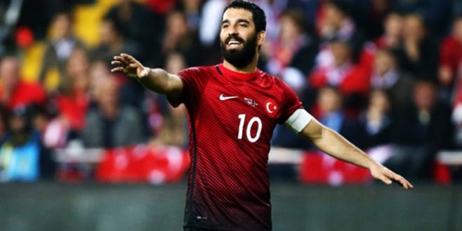 Arda Turan Milli Takım'a döndü