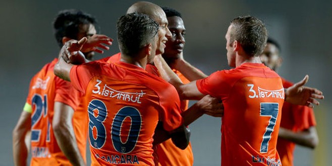 Başakşehir Bursaspor'u eli boş gönderdi