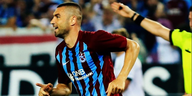 Burak Yılmaz Trabzonspor'a gollerle döndü