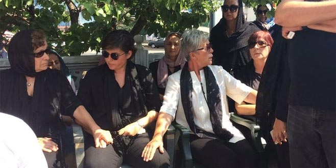 Vatan Şaşmaz son yolculuğuna uğurlandı...