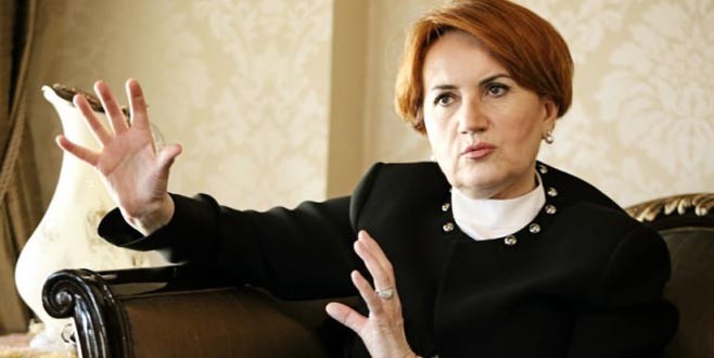 Meral Akşener'e büyük ayıp!