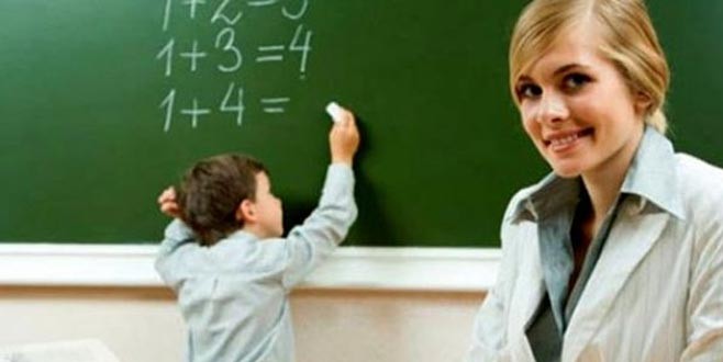 Öğretmenlere önlük giyme zorunluluğu getirildi