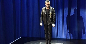 Tarkan konserine aksilikler damga vurdu!