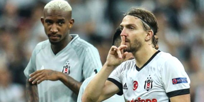 Beşiktaş'tan Talısca ve Caner açıklaması