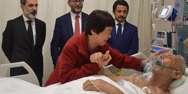 Ayla manevi babasını görünce gözyaşlarına hakim olamadı