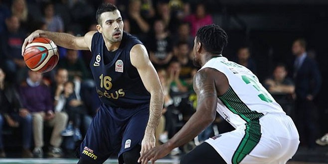 Darüşşafaka Fenerbahçe'ye geçit vermedi