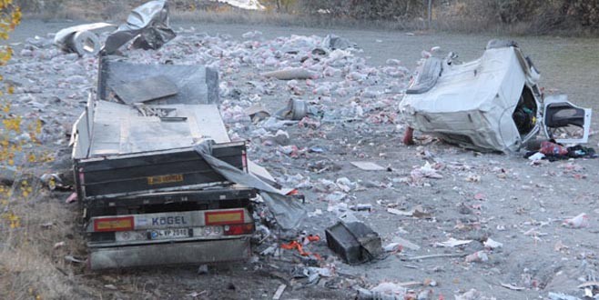 Erzincan'da feci kaza!