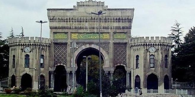 İstanbul Üniversitesi'nde skandal
