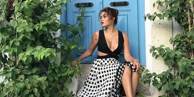 İşte Hande Erçel'in yatak odasına yaptırdığı resim