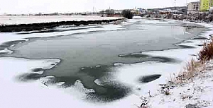 Kura Nehri dondu