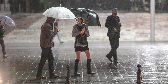 Meteoroloji ve AKOM'dan İstanbul'a uyarı!