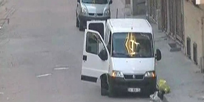 İstanbul'da bombalı araç paniği