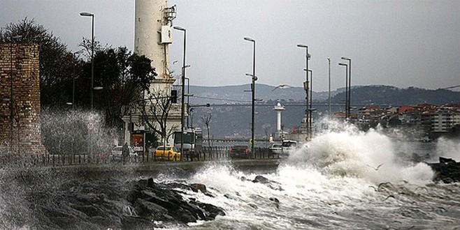 Meteoroloji'den İstanbul'a fırtına uyarısı