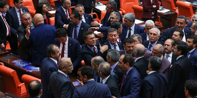TBMM'de Battal İlgezdi tartışması!