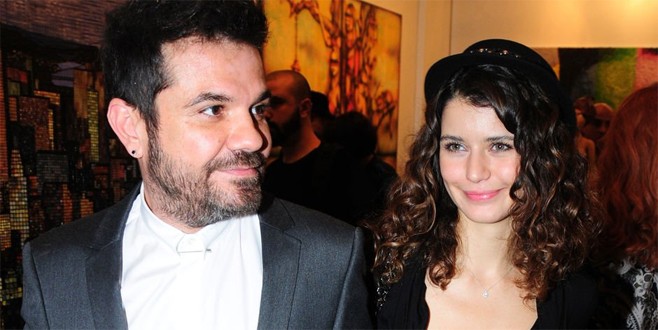 Beren Saat şarkıcılığa adım atıyor!