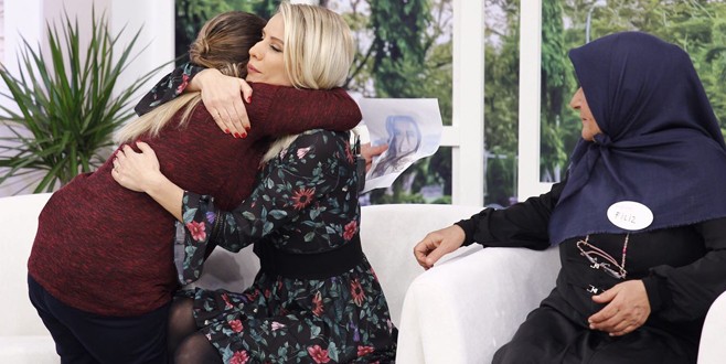 Kızıyla ilgili tüm gerçekleri Esra Erol’da öğrendi