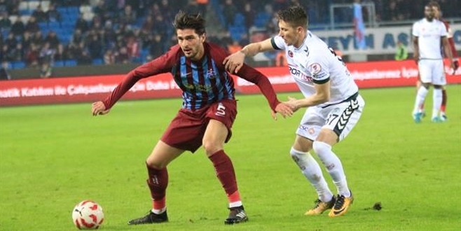 Konya Trabzonspor'u kupanın dışına itti