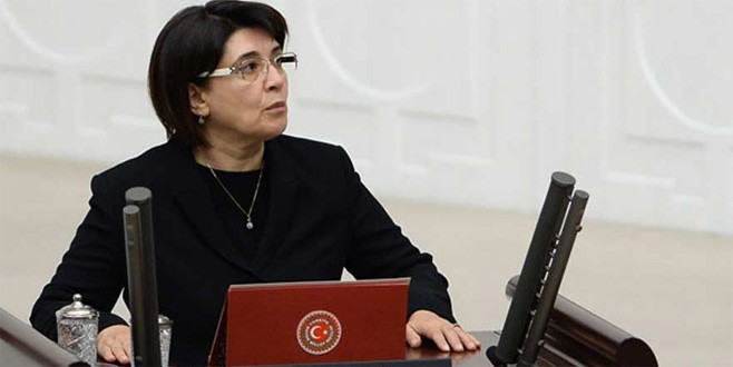 Leyla Zana milletvekilliğini kaybetti