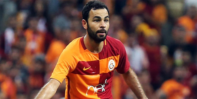 Selçuk İnan rakı içerken görüntülendi