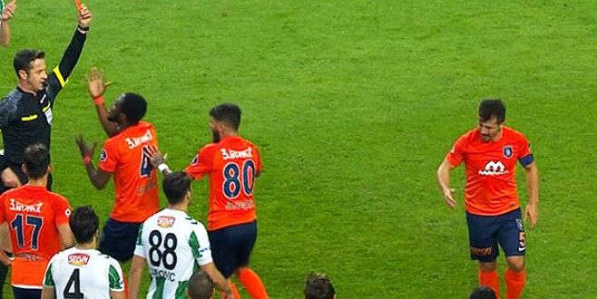 Emre Belözoğlu Fenerbahçe'ye karşı yok
