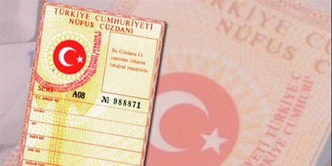 Hatay'da yaşını düzeltmek isteyen genç kıza şok