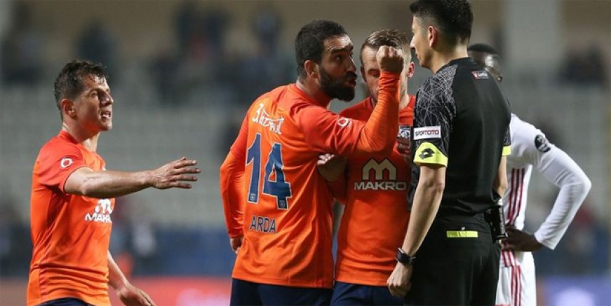 Arda Turan hakemlere ne dedi?