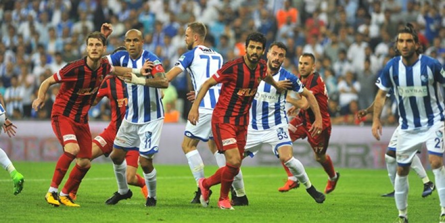 Erzurumspor Süper Lig'e yükseldi